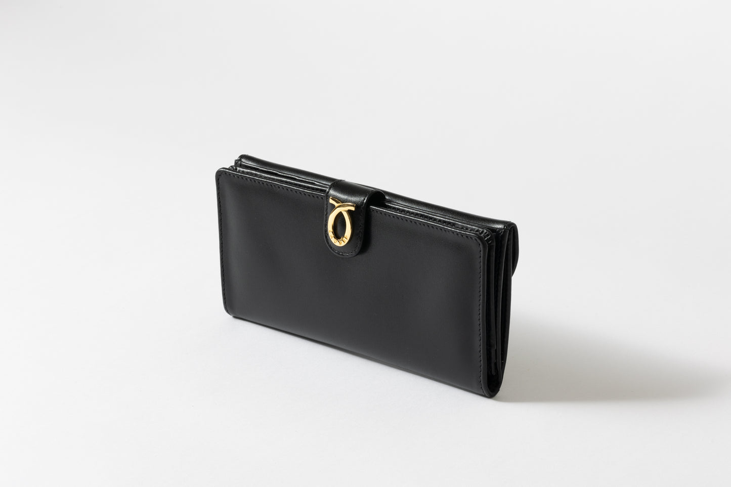 財布 18cm EbonyBlack | Flat Logo Purse ブラック